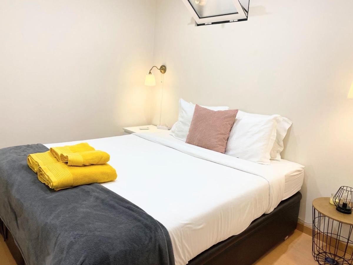 Apartment In The Center Next To The Parliament Lissabon Exterior foto